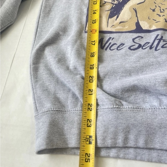 Rad Dad Buckle Medium Graphic Print Crewneck Sweatshirt 90’s Style Mullet Funny - Picture 5 of 6